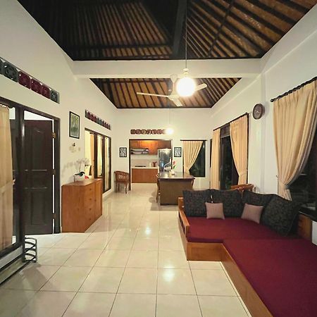 Sari Kembang Villa Ubud 1 Extérieur photo